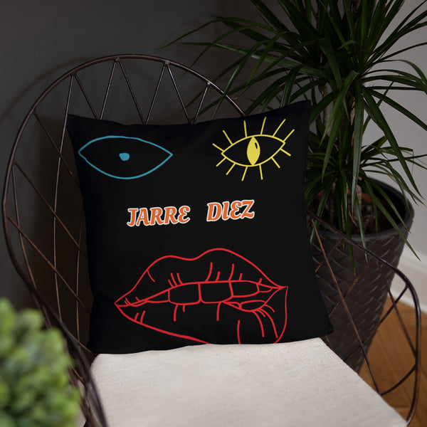I SEE YOU! Pillow - JARREDIEZ